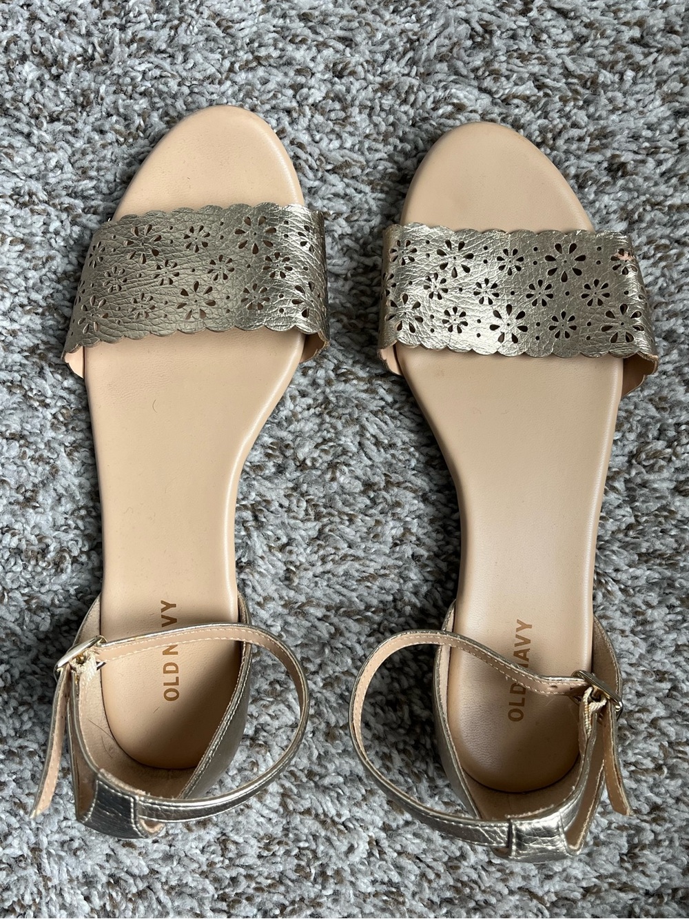 Old Navy Size 7 Metallic Gold Peep Toe Ankle Strap Sandal